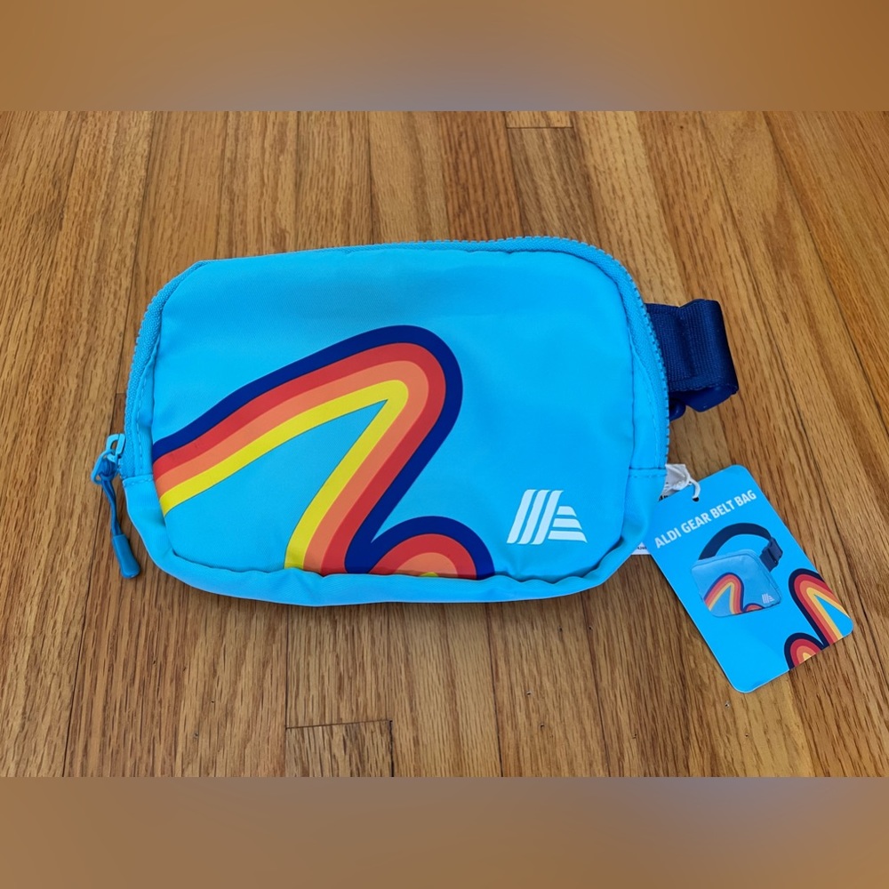 ALDI GEAR 2023 LIGHT BLUE RAINBOW BELT BAG NWT